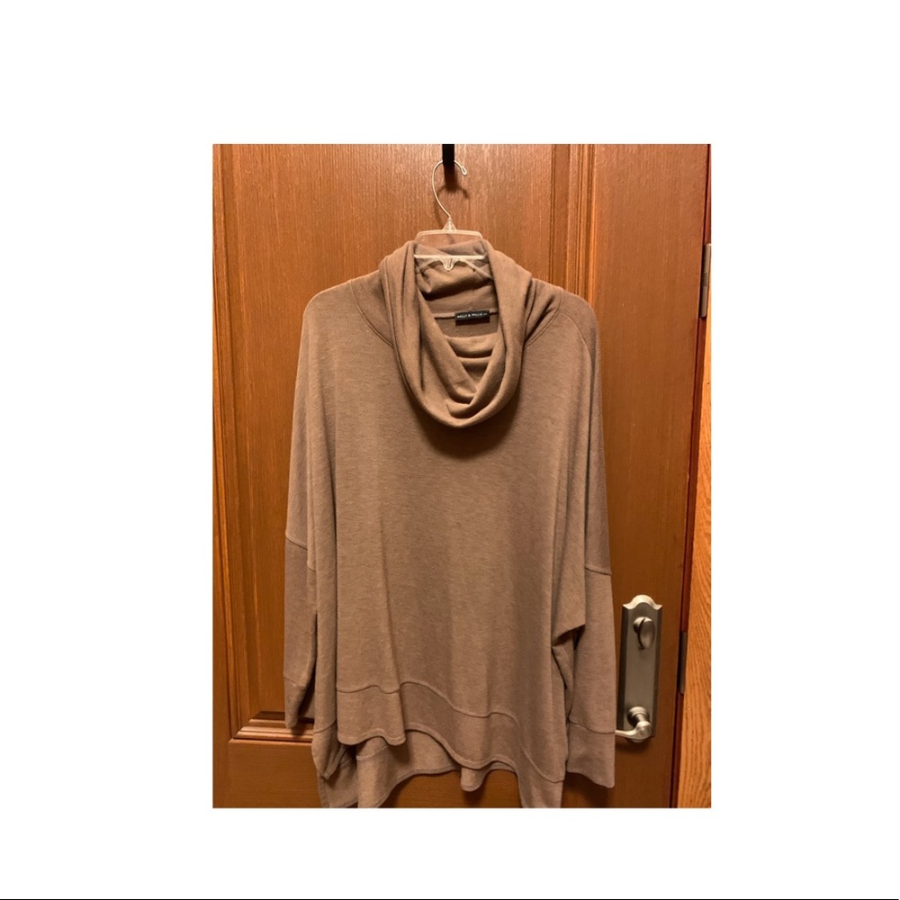 Nally and Millie Turtleneck